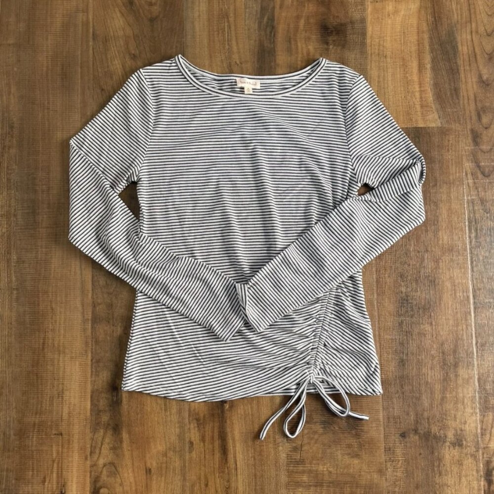 Hem & Thread Striped Side Tie Long Sleeve Top‎ Black White Size Large